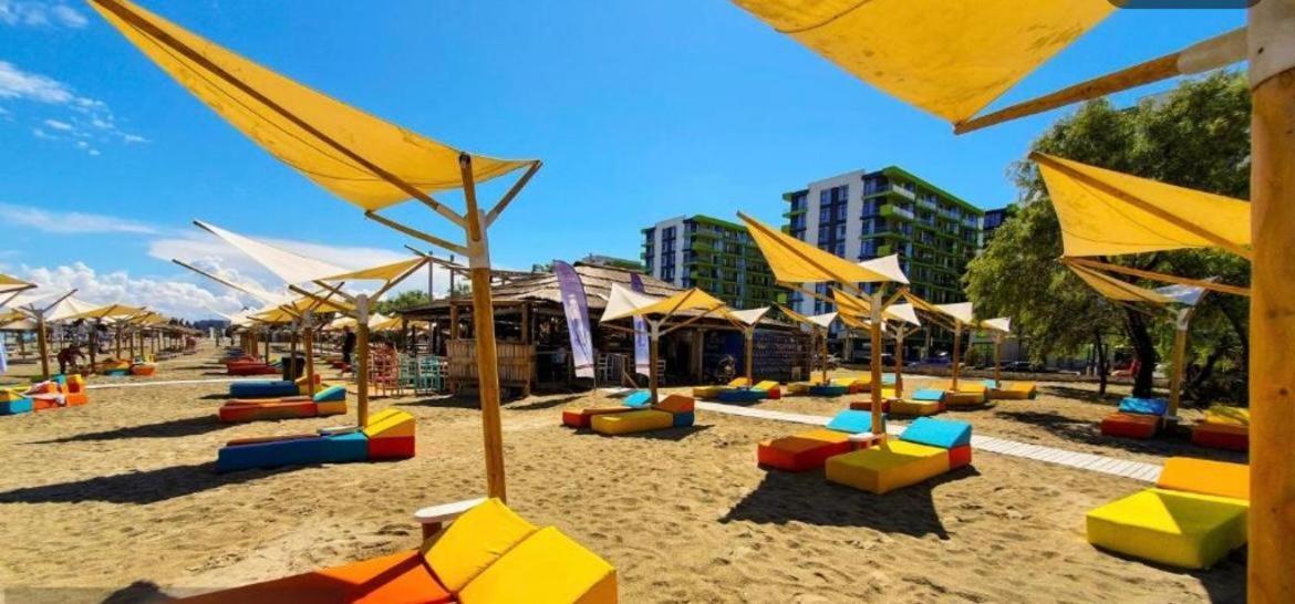 Bea Apartament On The Beach -Mamaia Nord Navodari Ngoại thất bức ảnh